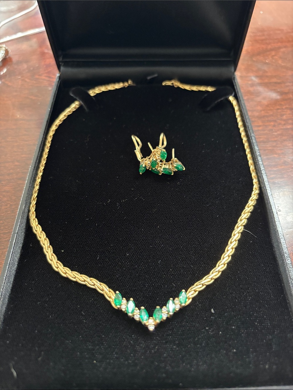 Gold-Plated Necklace & Earring Set with Emerald Green Stones